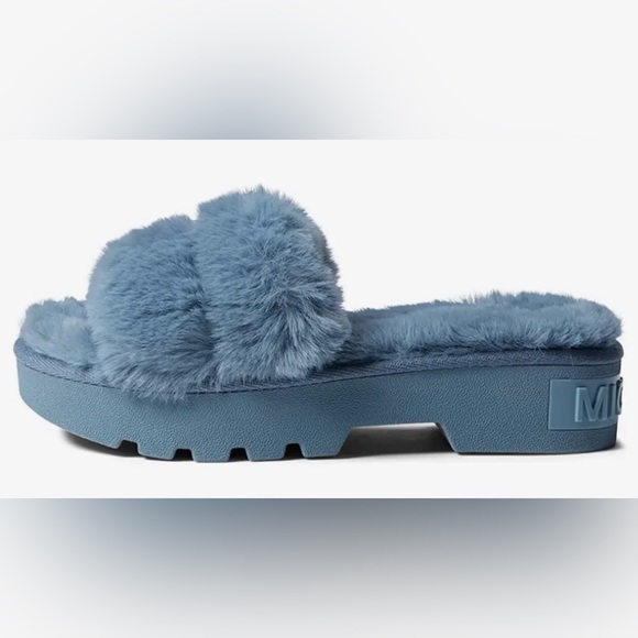 MICHAEL Michael Kors Shoes - Michael Kors blue Alfie Open Toe faux fur Platform Slip-on sandal slides size 10